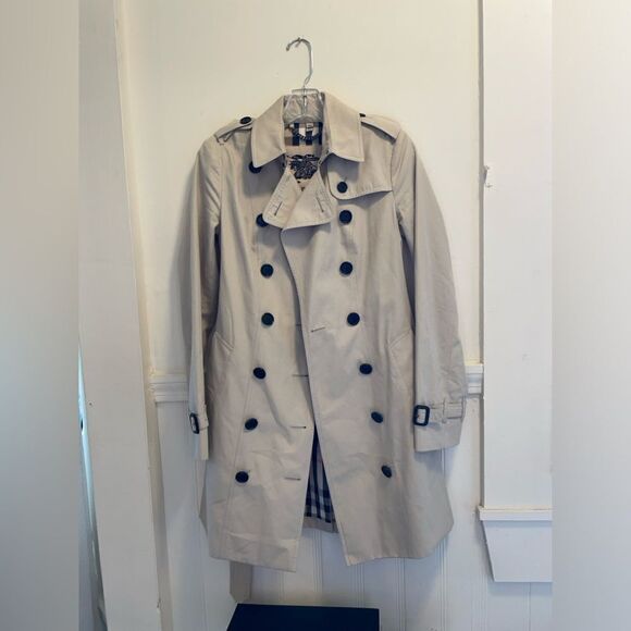 Burberry The Sandringham Trench Coat Women’s Sise M - Picture 9 of 17